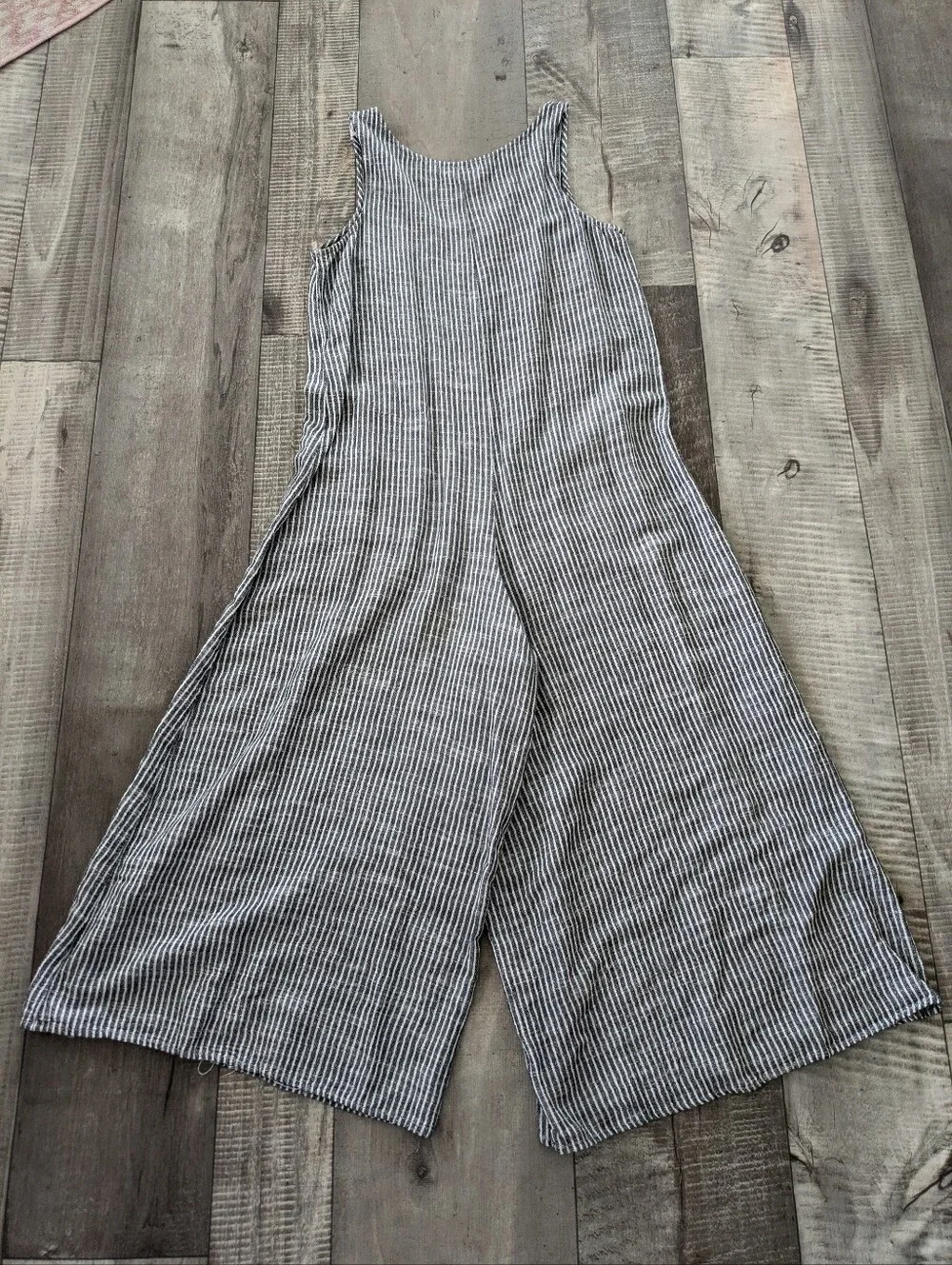 Max Studio Womens Jumpsuit Romper Size Striped Gray/White Pockets Linen Blend - Picture 8 of 9